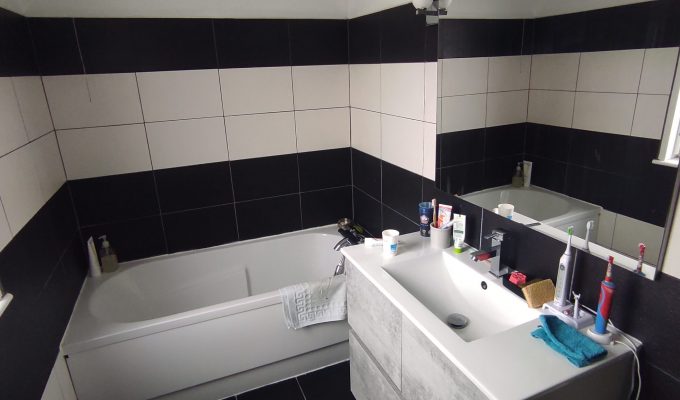 Salle de bain maison à vendre Fretin Pévèle Facilimmo59